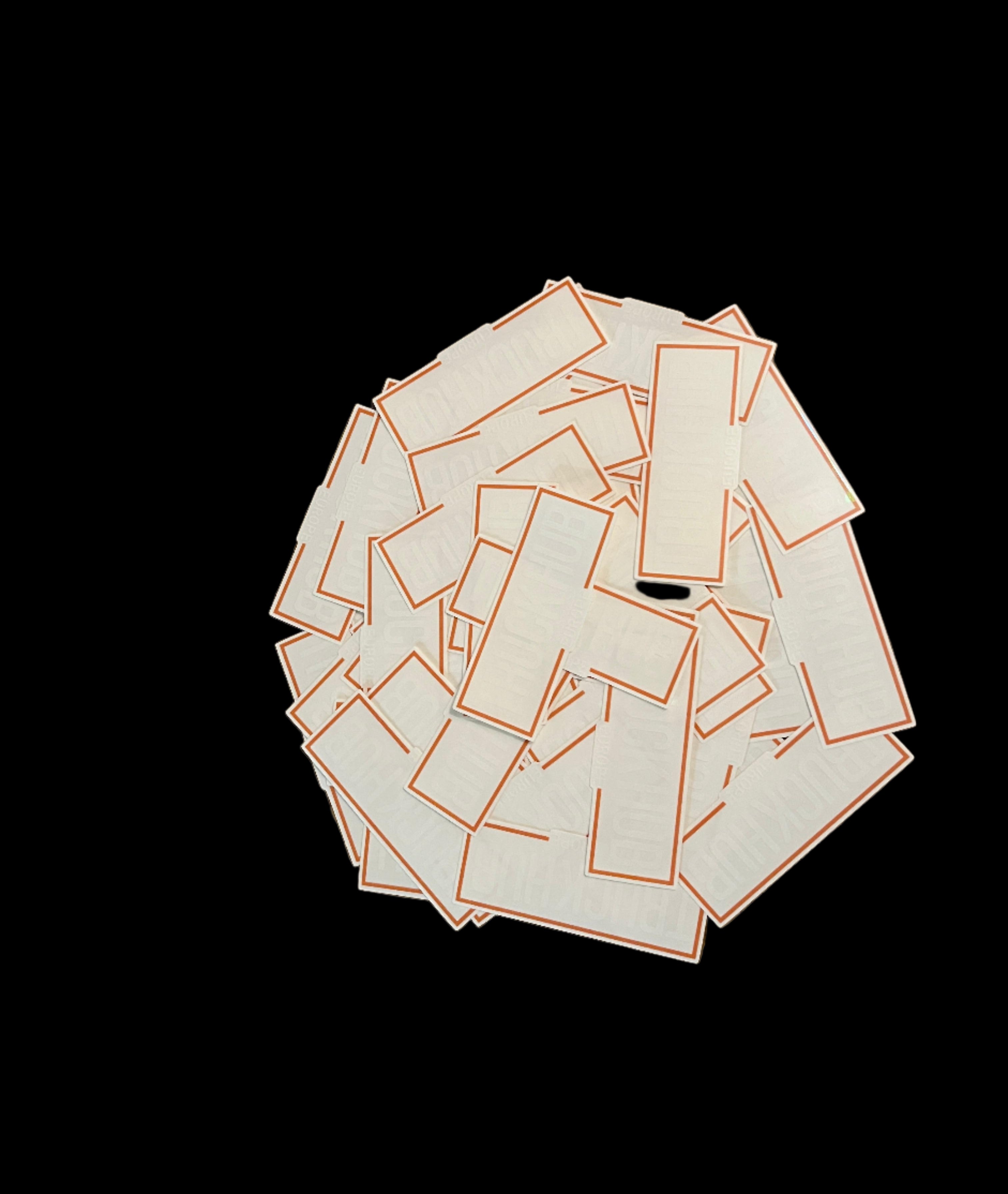 TruckHub Europe Sticker – weißer rechteckiger Aufkleber mit schwarzem TruckHub Logo, hochwertiges Merchandise für Trucker und Fans der europäischen Truck-Kultur